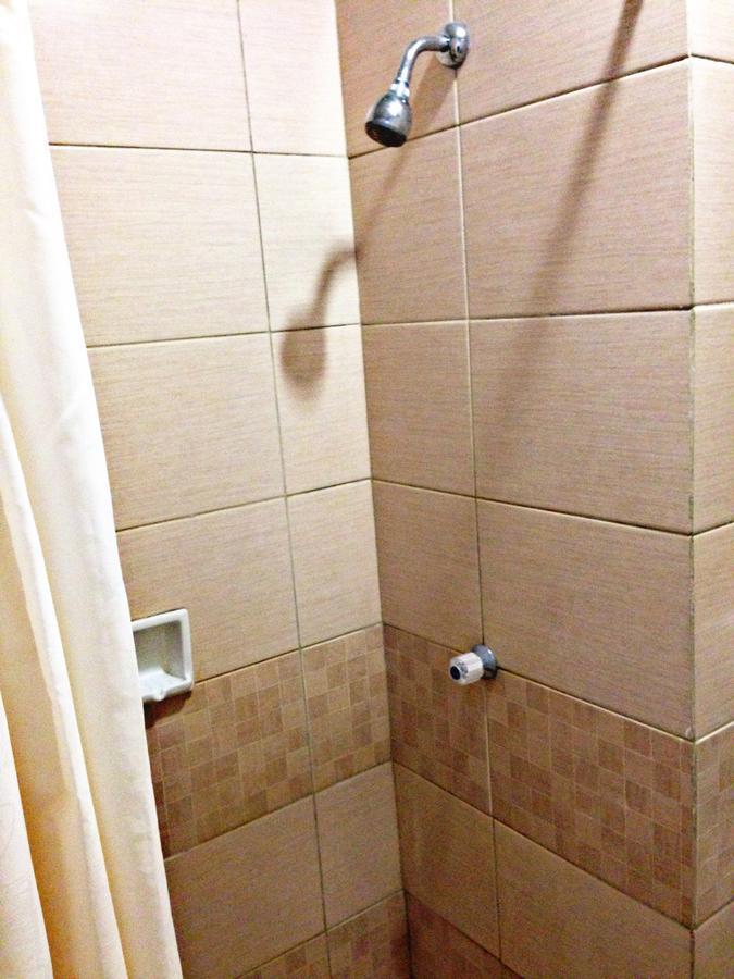 Greensa Inn Surabaya Ngoại thất bức ảnh