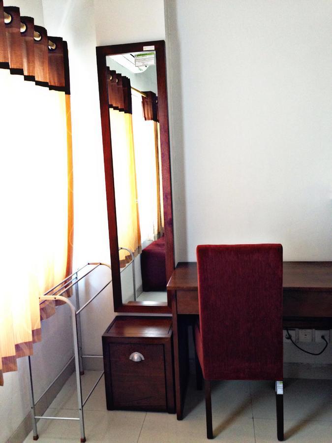 Greensa Inn Surabaya Ngoại thất bức ảnh