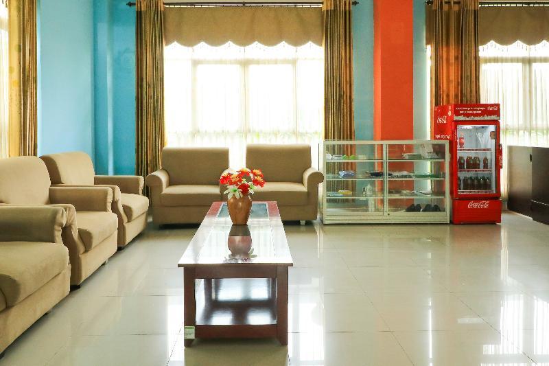 Greensa Inn Surabaya Ngoại thất bức ảnh