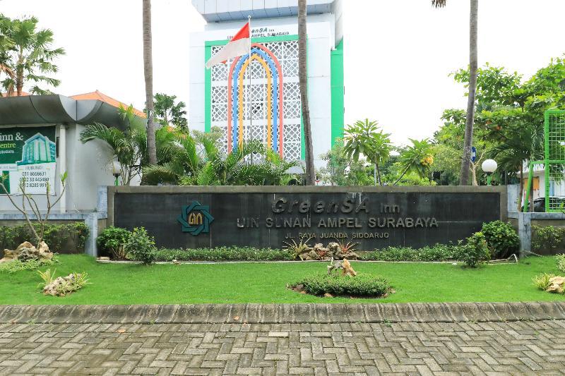 Greensa Inn Surabaya Ngoại thất bức ảnh